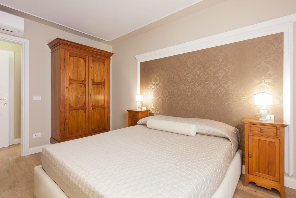 La Perla Apartment Verona Room photo