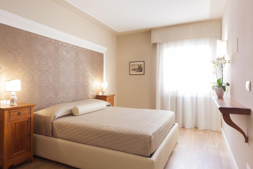 La Perla Apartment Verona Room photo